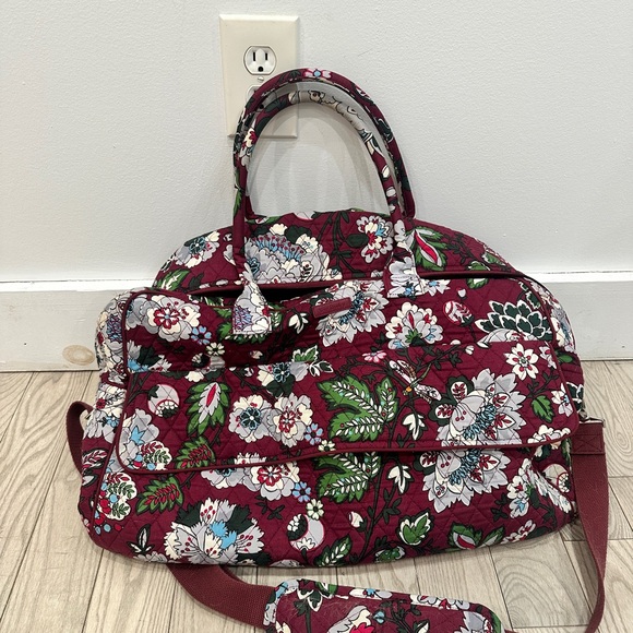 Vera Bradley Handbags - Vera Bradley Burgundy Floral Travel Bag